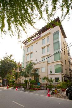 Oyo Premium Pitampura New Delhi Exterior photo